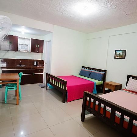 Jemz Tagaytay Budget Transient Tagaytay City Exterior photo