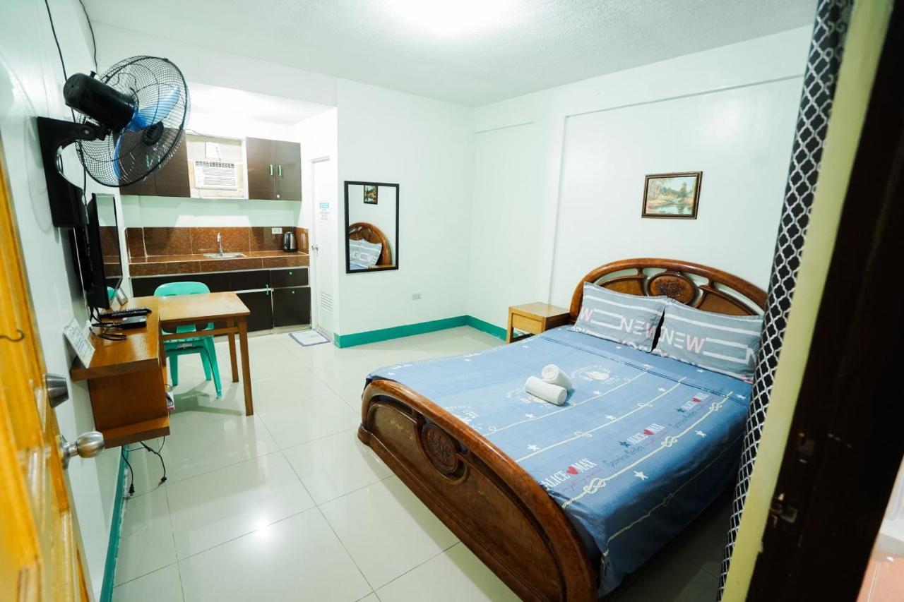 Jemz Tagaytay Budget Transient Tagaytay City Exterior photo