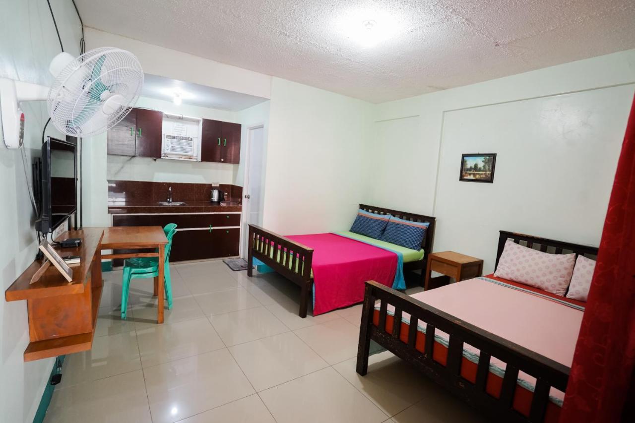 Jemz Tagaytay Budget Transient Tagaytay City Exterior photo